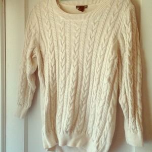 Beige H&M cable knit sweater M