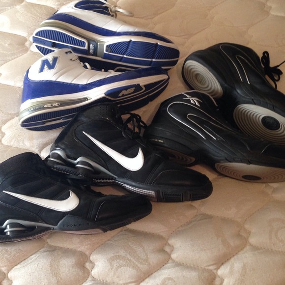 🚫SOLD🚫Men's Basket Ball Shoes - Picture 1 of 1