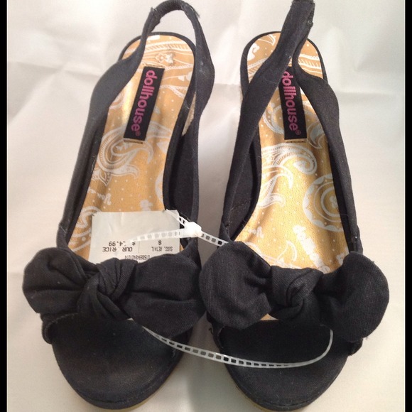 Doll house sandals