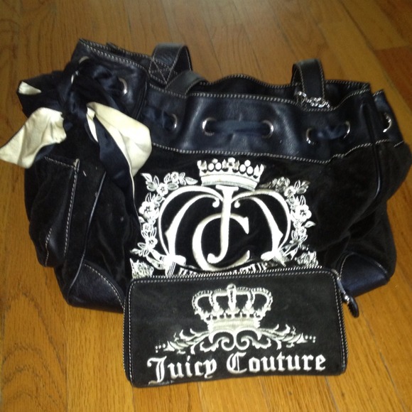 Juicy couture purse & wallet