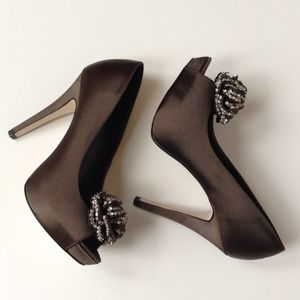 Steve Madden Shoes - SALE! STEVE MADDEN Luxe Crown Peep Toes Steve Madden Shoes - SALE! STEVE MADDEN Luxe Crown Peep Toes