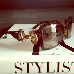 Fabulous authentic GUCCI bamboo sunglasses!