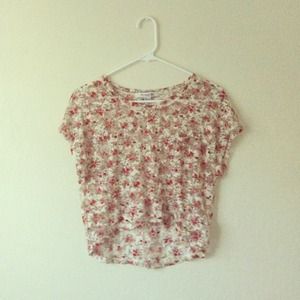 Floral lace crop top