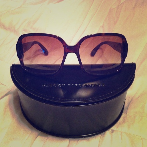 Marc by Marc Jacobs Accessories - Marc by Marc Jacobs Brown Sunglasses