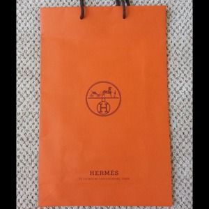 HERMES shopping bag (price is firm)