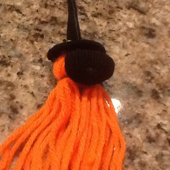 Pinhead ponytail - Picture 4 of 5