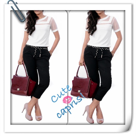 👖Black Capri pants 🎀