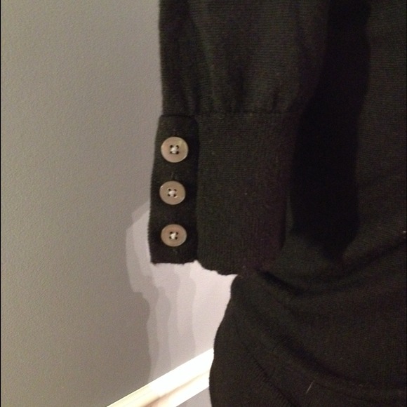 Banana Republic Italian Merino sweater - Picture 2 of 3