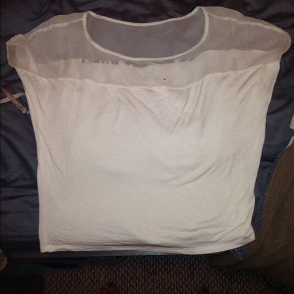 White loose top