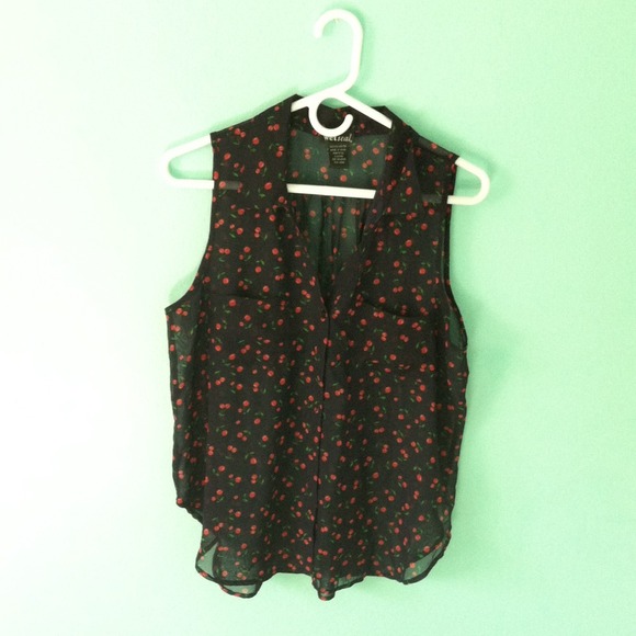 🍒 Cherry Print Collared Tank Top 🍒