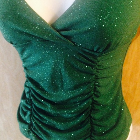 Green glittery shirt - Picture 3 of 3