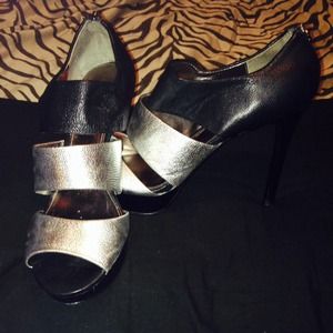 Calvin Klein Sliver Straps