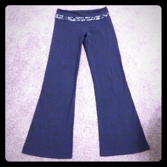 Lululemon black pants