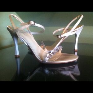 Off white stilettos with jewels on toe strap