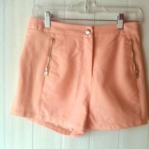 ❤️ Pink Faux Leather High Waisted Shorts ❤️