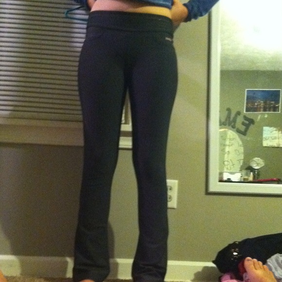 Reebok easy tone work out pants