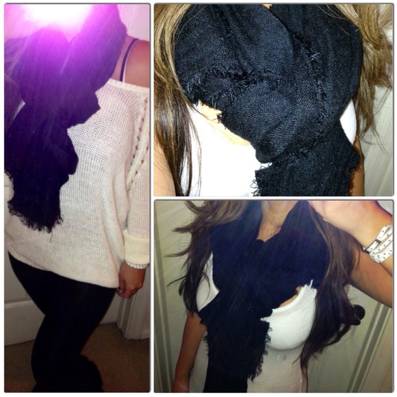 🚫Sold New w/tags light-weight black fabric scarf