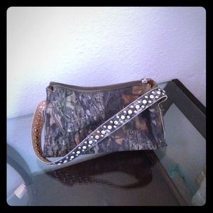 Camo purse