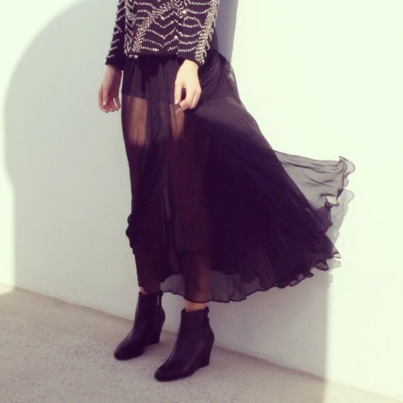 ✖️ SOLD OUT ✖️ Style Mafia Silk Sheer Maxi Skirt