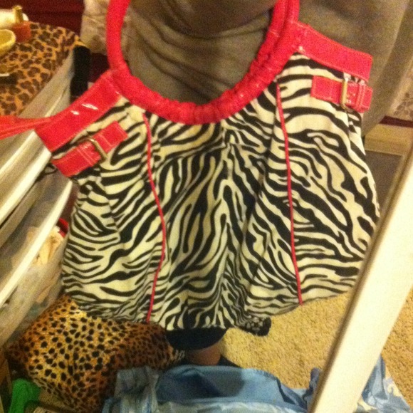 Large zebra print purse. - Picture 3 of 3