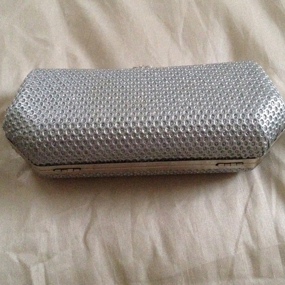 Silver sparkly rhinestone clutch