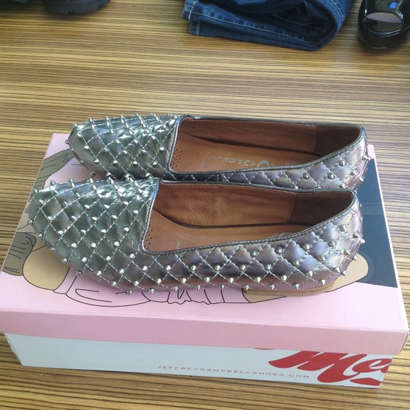 🚫SOLD 🚫👑HOST PIC👑JC Studded loafer - Picture 2 of 4