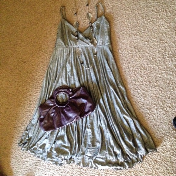 Host Pick!🎉NWOT BCBG Silver Dress - Picture 2 of 2