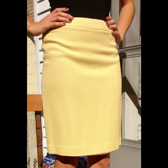 BUNDLE YELLOW PENCIL AND POLKA DOT SKIRT!