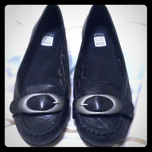 Black flat Dr. Scholl's Trina style shoes NWOT