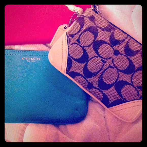 Coach wristlets Bundle💕 for @emileymills