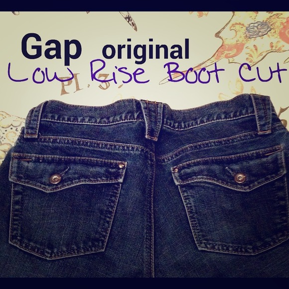 📦SOLD IN BUNDLE!📦Gap low rise boot cut jeans