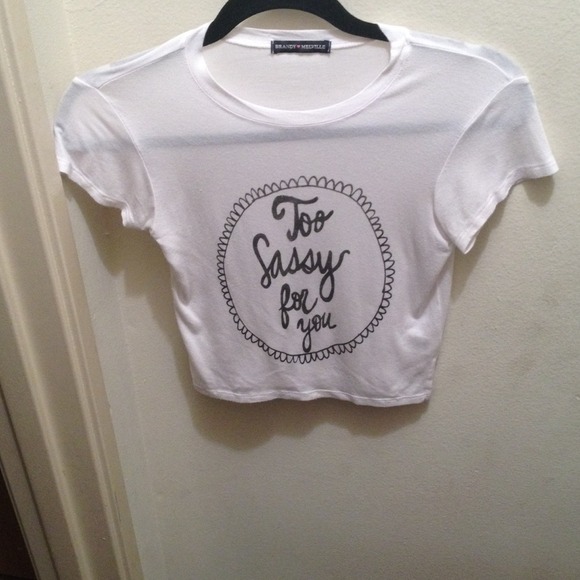 Cute super soft brandy graphic crop!