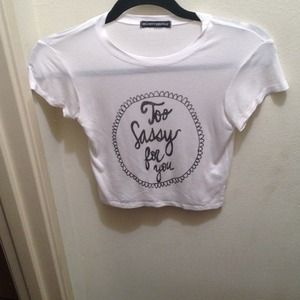 Cute super soft brandy graphic crop!