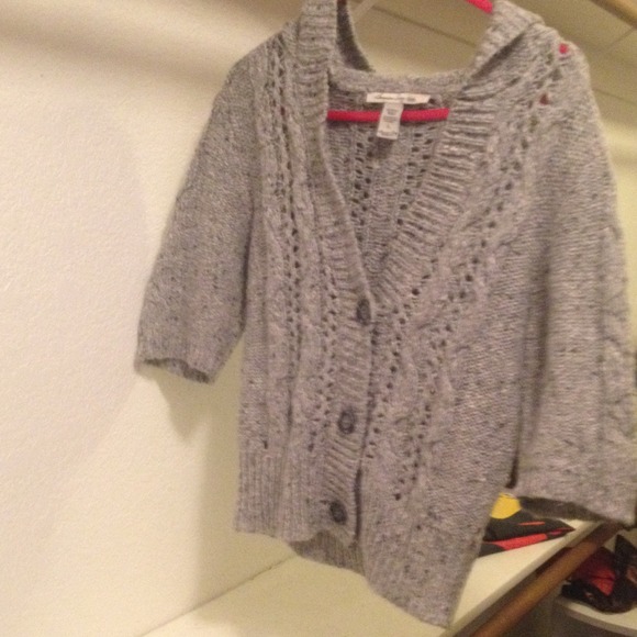 Over sweater - Picture 1 of 3