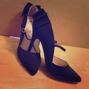 Shoedazzle MATILDA black mary jane heels size 8