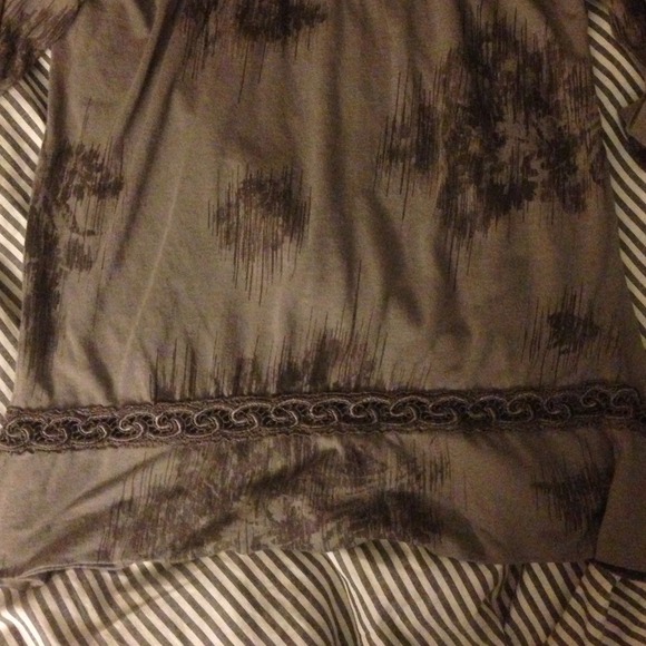 -❌SOLD❌- Flowy peasant top. - Picture 2 of 3