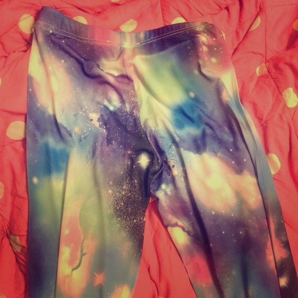 Nebula Space Hipster Leggings NWT