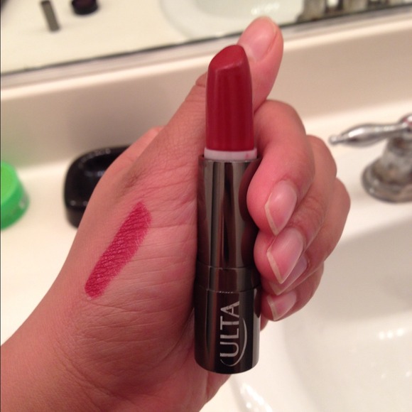 Lipstick! Ultra and Revlon Super Lustrous Lipstick