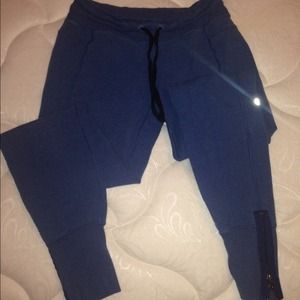 Lululemon pants