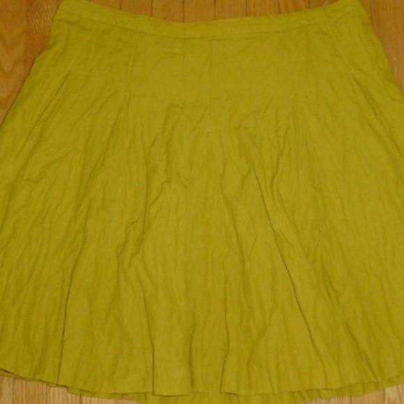 π―SOLD  J Crew Mustard Crinkle  Skirt π― - Picture 3 of 4