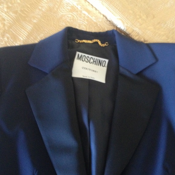 SALE! Moschino Couture tuxedo. Magnificent! - Picture 4 of 4