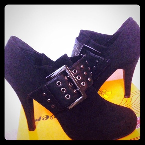 Black Booties