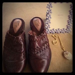 Bundle for @Saswanson  3 items