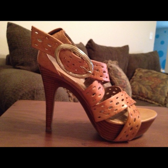 💢SOLD💢Jessica Simpson Sandals