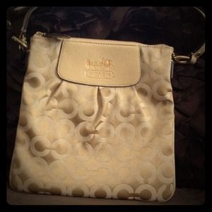 Bundle coach bag $ Cavalli sunglasses @charlie1113