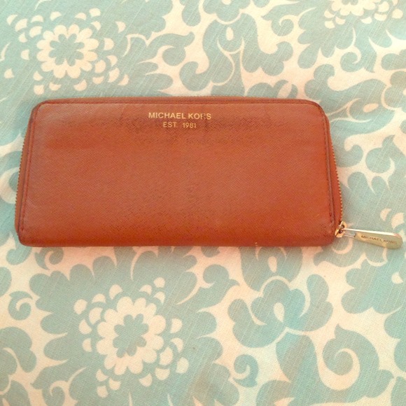 Michael Kors wallet