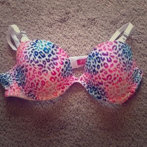 Victoria's secret bra