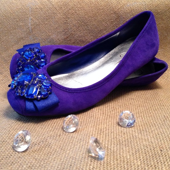 Reserved 4 trade @tamuho Jeweled Blue Suede Flats