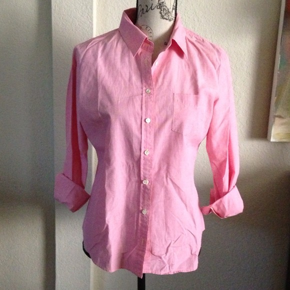 🚫Reserved🚫 pink button down