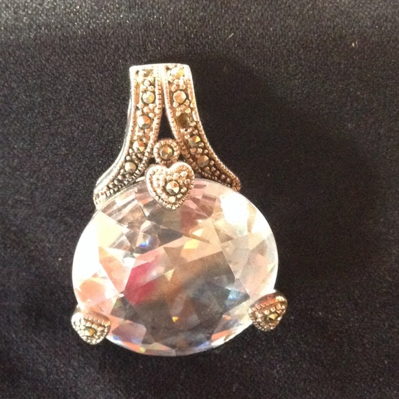 Jewelry - ✅💯%. STERLING SILVER PENDANT